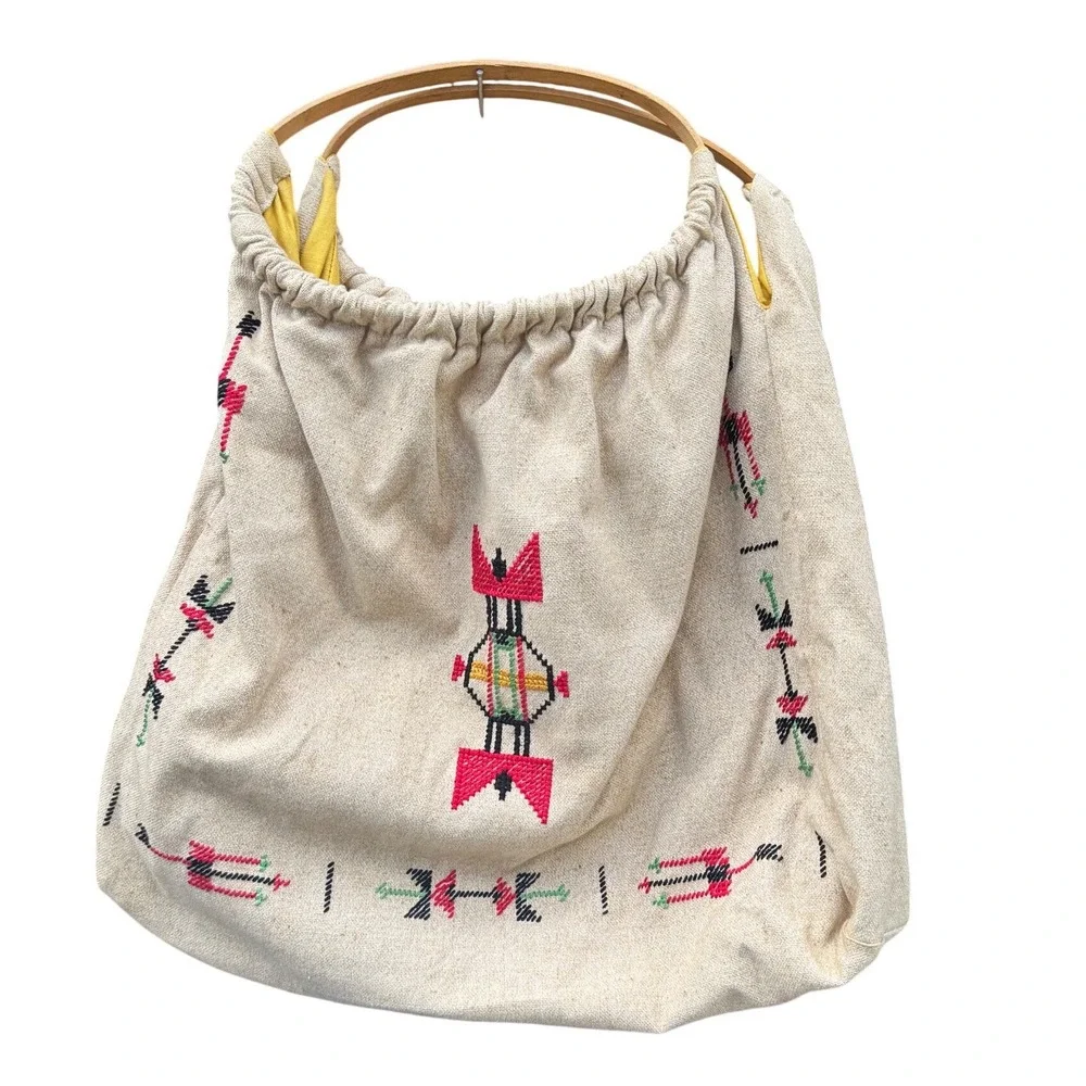 Vintage Boho Embroidered Canvas Hobo Bag Wooden Handle Southwestern Tote‎ Cream
